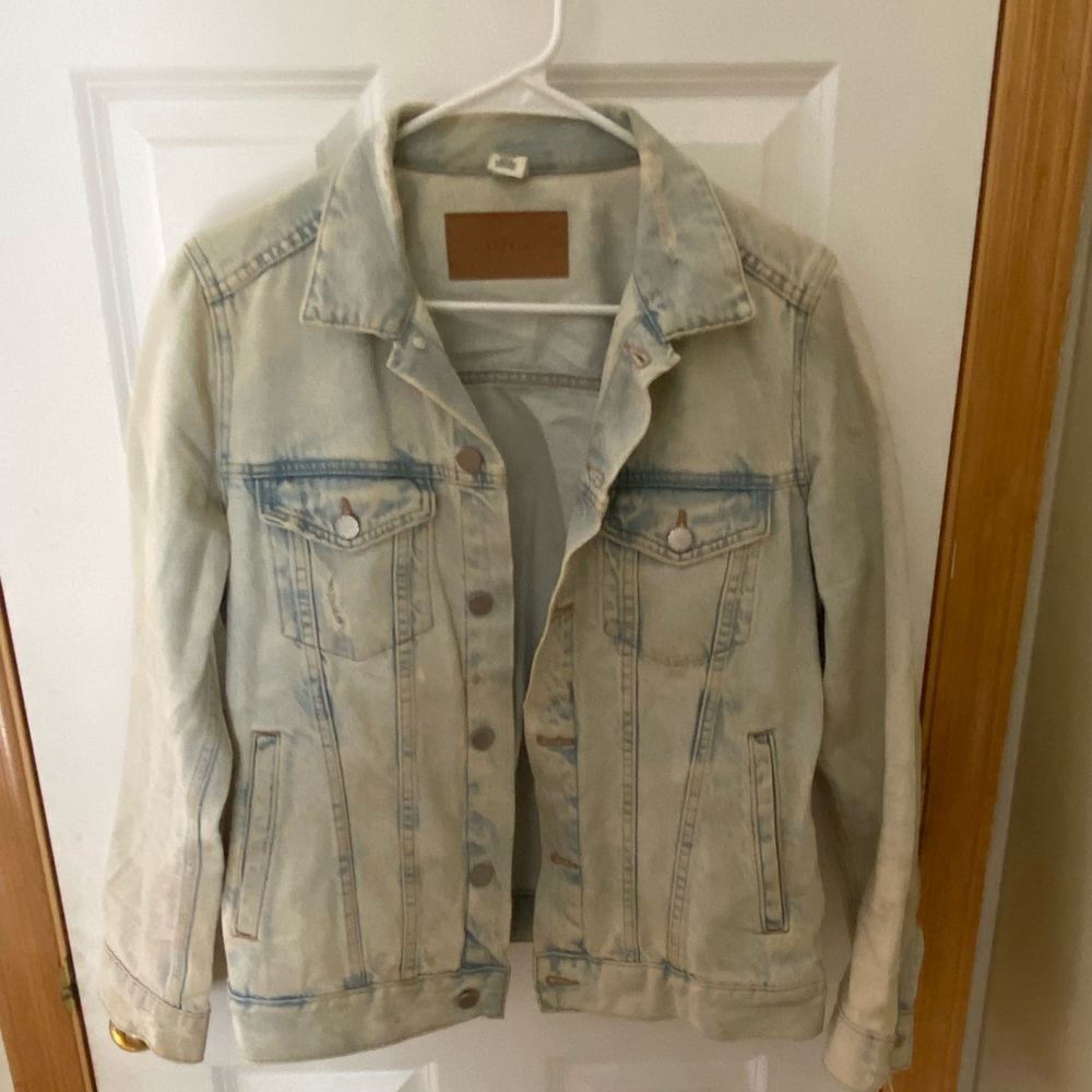 Light wash denim jacket